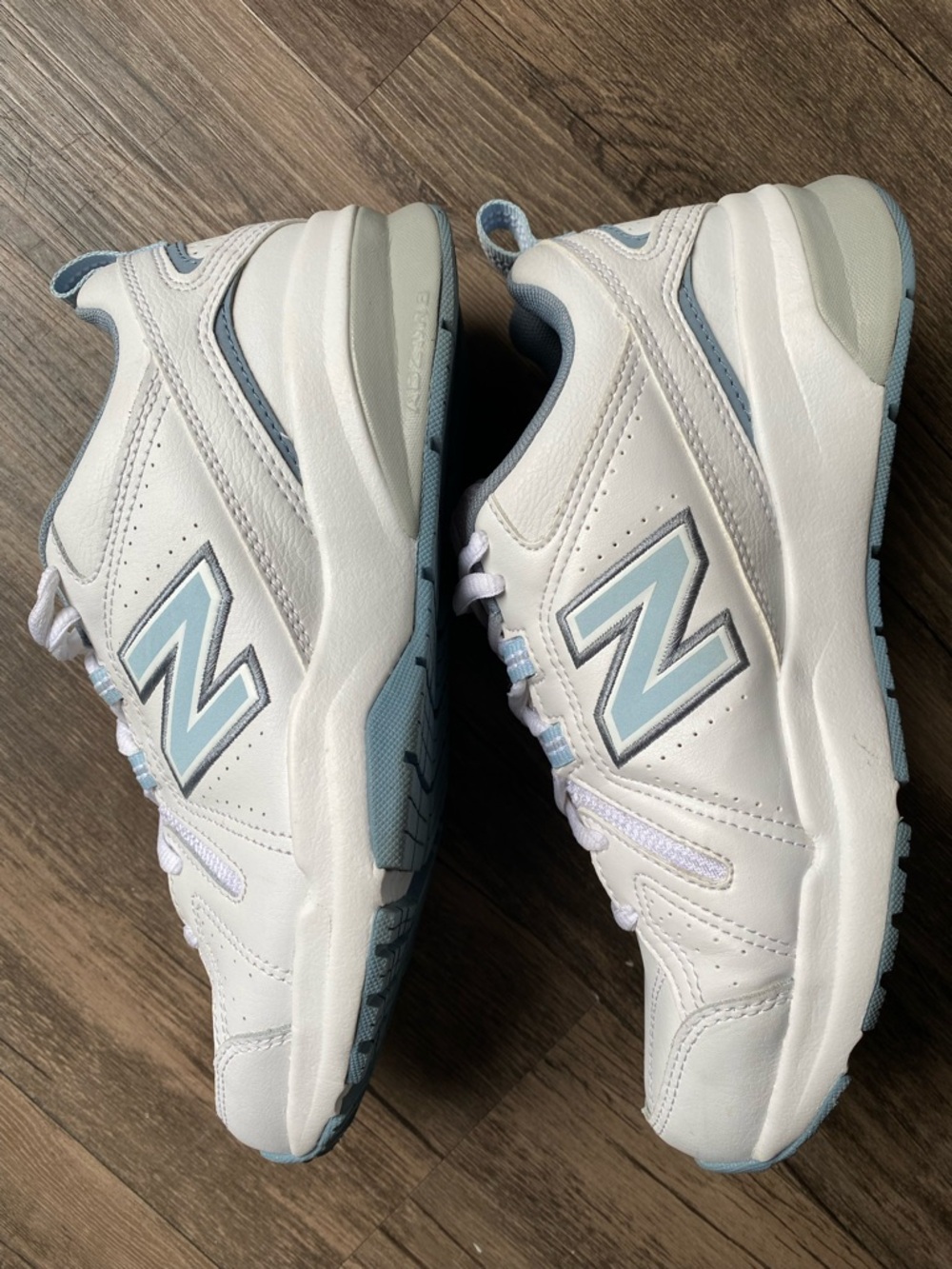 New Balance 608 Women’s Athletic Shoes Size 6 - Picture 2 of 10